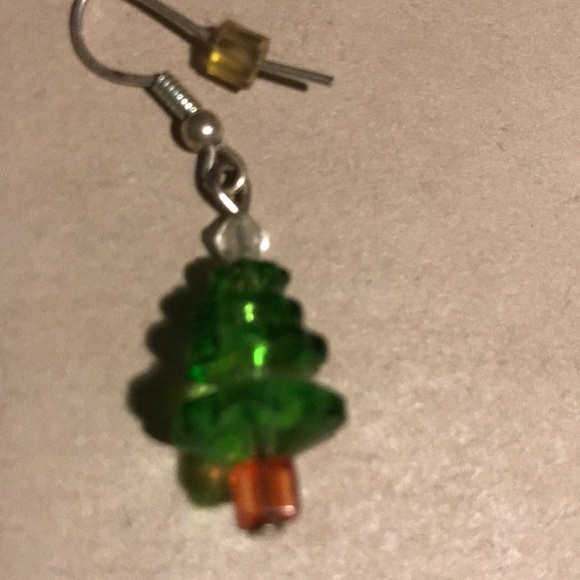 Swarovski Crystal Bead Tree earrings. - Picture 4 of 4